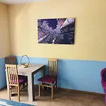 Polonia Motel *
