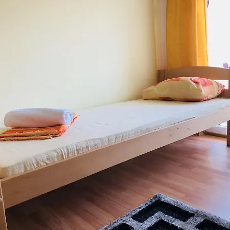 מוטל Polonia מוסטר