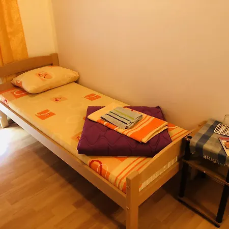 Polonia מוטל מוסטר