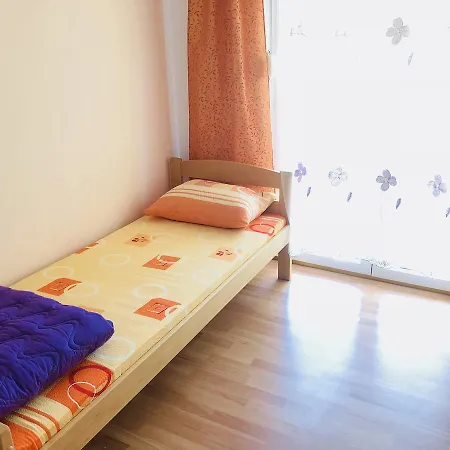 Polonia * מוסטר